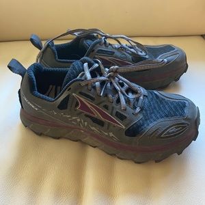 Women’s Altra Lone Peak Trail Running Shoe